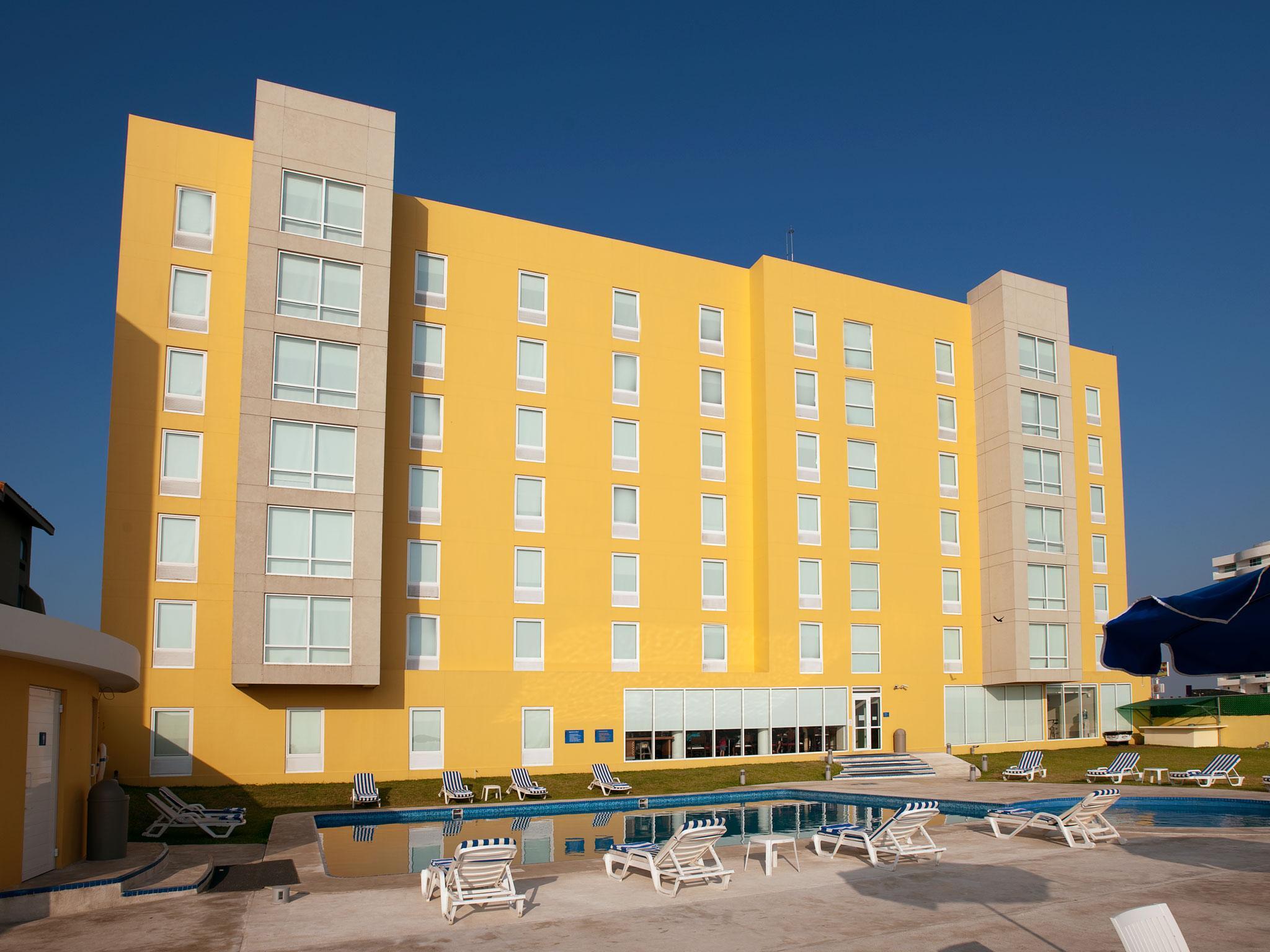 Express By Marriott Hotel 4*