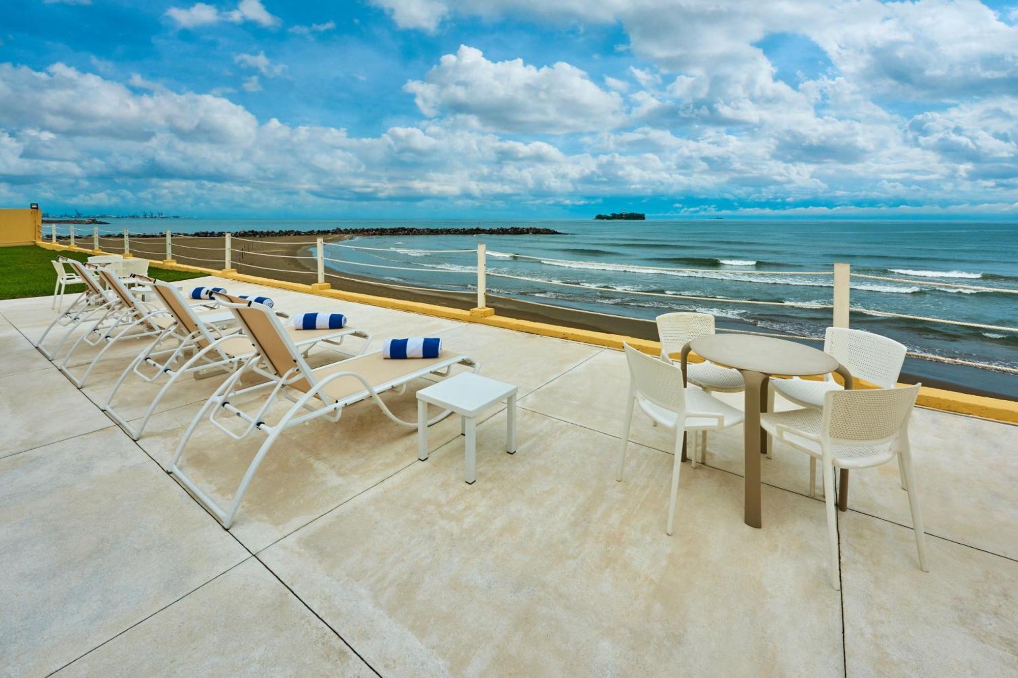 Hotel Express By Marriott 4*